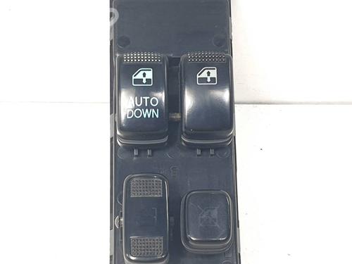 Used Left front window switch Left front window switch 39491575 39491575