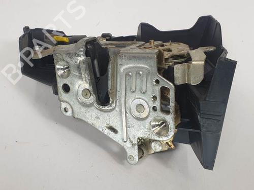 Used Rear right lock MERCEDES-BENZ E-CLASS (W210) E 290 Turbo-D (210.017) (129 hp) 6861059