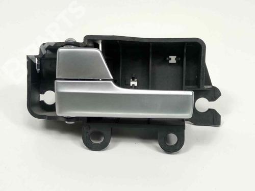 Used Front left interior door handle Front left interior door handle FORD C-MAX (DM2) 1.8 TDCi (115 hp) 8292584 8292584