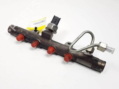 Used Injection rail Injection rail DACIA DUSTER (HS_) 1.5 dCi 4x4 (109 hp) 18956372 18956372