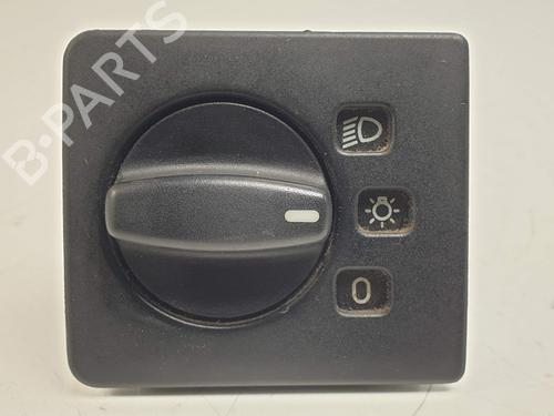 Used Headlight switch CITROËN JUMPER I Van (230L) 2.5 D (86 hp) 24931049
