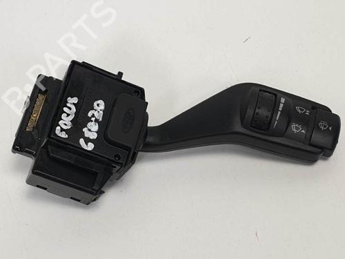 Used Steering column stalk FORD FOCUS II (DA_, HCP, DP) 1.6 TDCi (109 hp) 6856007