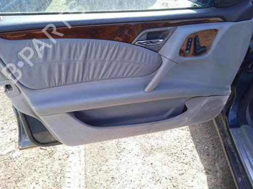 Right front fog light MERCEDES-BENZ E-CLASS T-Model (S210) E 240 T (210.261) | BP12366987C31 