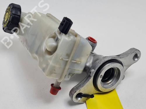 Used Brake master cylinder Brake master cylinder RENAULT MEGANE III Grandtour (KZ0/1) 1.5 dCi (KZ0C, KZ1A) (90 hp) 34514880 34514880