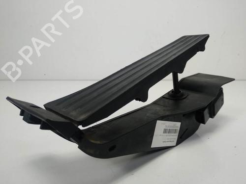 Used Pedal Pedal LAND ROVER RANGE ROVER III (L322) 3.0 D 4x4 (177 hp) 6858260 6858260