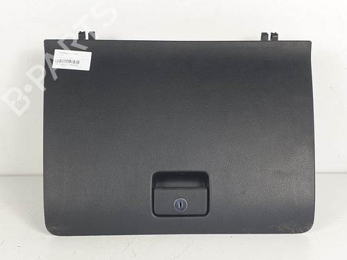 Used Glove box Glove box TOYOTA COROLLA Verso (ZER_, ZZE12_, R1_) 1.8 (ZNR11_, ZNR11R) (129 hp) 12394461 12394461