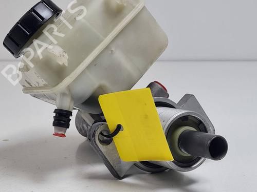 Used Brake master cylinder Brake master cylinder 37168635 37168635