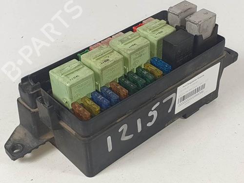 Used Fuse box Fuse box MINI MINI (R50, R53) Cooper (116 hp) 15686185 15686185