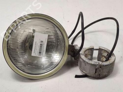 Used Left front fog light KIA SPORTAGE SUV (K00) 2.0 i 16V 4WD (128 hp) 9500444