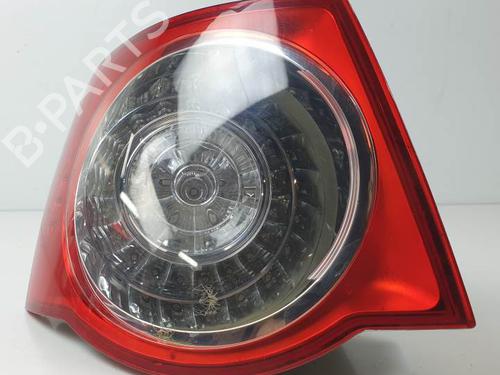 Venstre baglygte VW JETTA III (1K2) 1.9 TDI (105 hp) 26145513