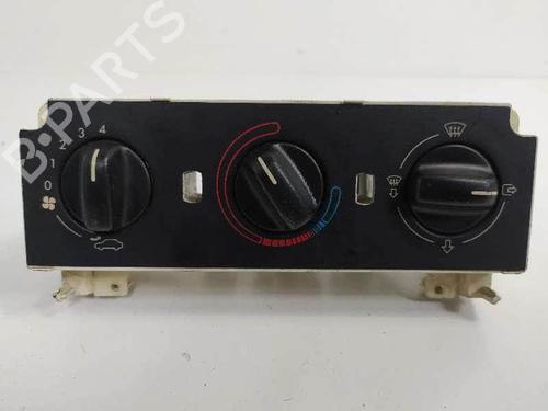 AC-Styringsenhed/Manøvreenhed AC-Styringsenhed/Manøvreenhed PEUGEOT 306 Convertible (7D, N3, N5) 2.0 16V (132 hp) 6851072 6851072
