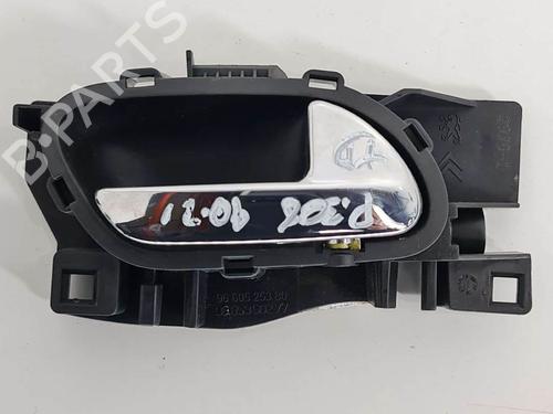 Used Rear right interior door handle Rear right interior door handle PEUGEOT 308 I (4A_, 4C_) 1.6 16V (120 hp) 6988678 6988678