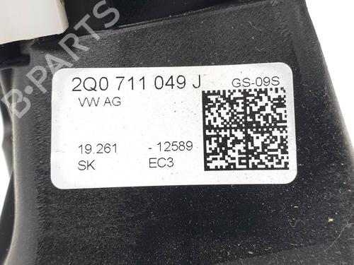 Gear lever SEAT ARONA (KJ7, KJP) 1.0 TSI | BP24990567M90  - Image 6