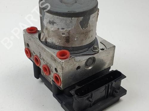 Used ABS pump RENAULT SCÉNIC II (JM0/1_) 1.4 (JM0B, JM0H, JM1A) (98 hp) 26704400