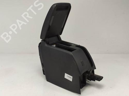 Used Armrest / Center console Armrest / Center console VW SCIROCCO III (137, 138) 1.4 TSI (125 hp) 10000015 10000015