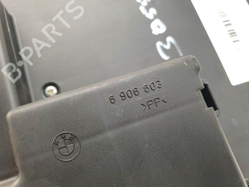 Fuse box BMW 6 Convertible (E64) 645 Ci | BP27923268E1 - Image 8