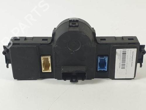 Climate control RENAULT MEGANE II (BM0/1_, CM0/1_) 1.5 dCi (BM1E, CM1E) | BP17812446I5 