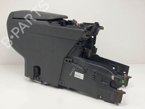 Used Armrest / Center console Armrest / Center console PEUGEOT 3008 I MPV (0U_) 1.6 HDi (112 hp) 15822774 15822774