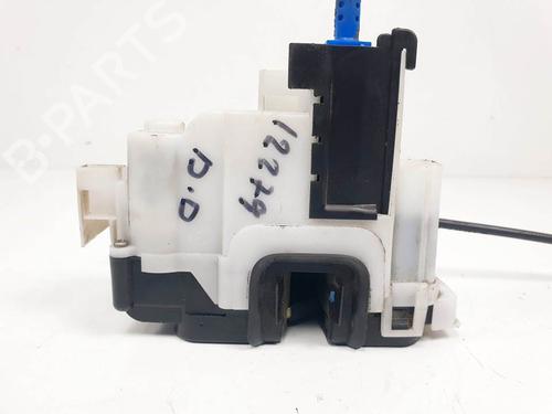 front-right-lock-peugeot-bipper-aa_-13-hdi-75-2008-15468717 main image