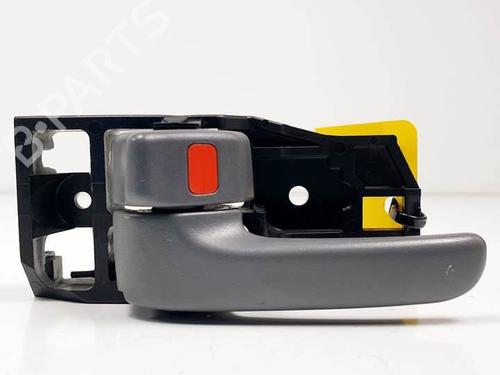 Used Front left interior door handle Front left interior door handle TOYOTA RAV 4 II (_A2_) 2.0 D 4WD (CLA20_, CLA21_, CLA20R, CLA21R) (116 hp) 17333244 17333244