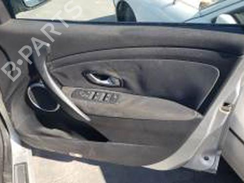 Lamp holder RENAULT MEGANE III Hatchback (BZ0/1_, B3_) 1.6 16V (BZ1B, BZ1H) | BP28027700L10