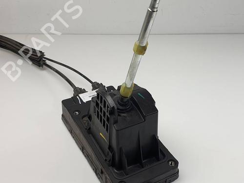 Used Gear lever Gear lever DACIA LODGY (JS_) 1.5 Blue dCi 115 (JSJT) (116 hp) 29989371 29989371