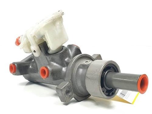 Used Brake master cylinder Brake master cylinder 19672421 19672421