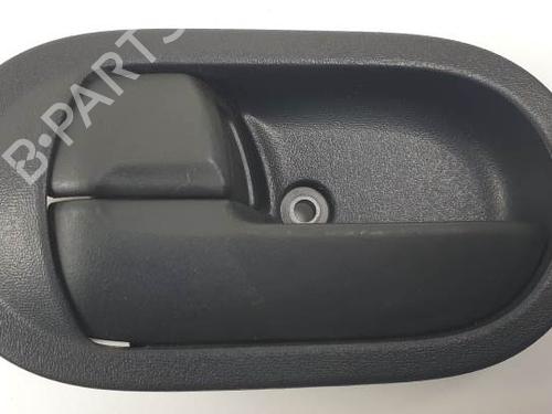 Venstre foran invendig håndtak MITSUBISHI COLT VI (Z3_A, Z2_A) 1.5 DI-D (Z39A) (95 hp) 24499606