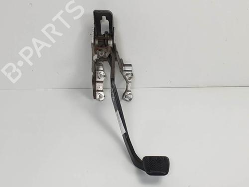 Pedal Pedal TOYOTA AURIS (_E18_) 1.4 D-4D (NDE180_, NDE180R) (90 hp) 6855640 6855640