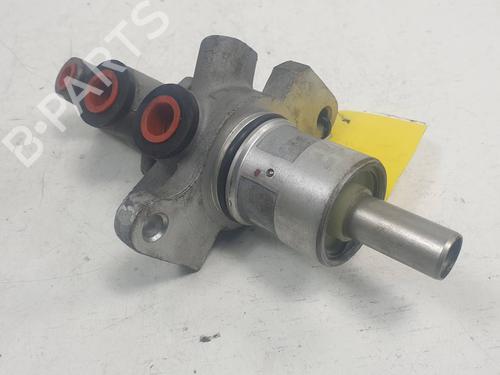 Used Brake master cylinder Brake master cylinder 37668282 37668282