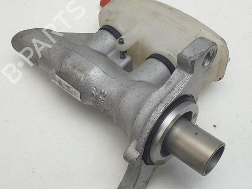 Used Brake master cylinder RENAULT SCÉNIC III (JZ0/1_) 1.5 dCi (110 hp) 25117680