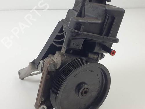 Used Steering pump MERCEDES-BENZ C-CLASS T-Model (S204) C 200 CDI (204.207) (136 hp) 28060871