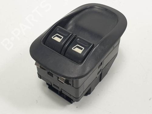 Used Left front window switch Left front window switch PEUGEOT 206 Hatchback (2A/C) 1.9 D (69 hp) 12983001 12983001