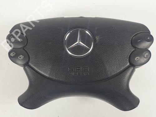 Used Driver airbag MERCEDES-BENZ CLS (C219) CLS 320 CDI (219.322) (224 hp) 15408946