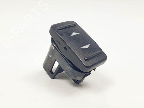 Used Right front window switch Right front window switch FORD MONDEO IV Turnier (BA7) 2.0 TDCi (140 hp) 16646393 16646393