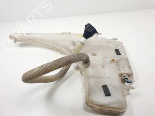 Used Windscreen washer tank BMW 1 (E87) 118 d (143 hp) 30998389