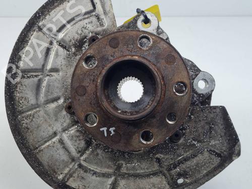 Used Left rear steering knuckle Left rear steering knuckle ALFA ROMEO GIULIA (952_) 2.2 D Q4 (952AHA45, 952AMA4) (209 hp) 40175984 40175984