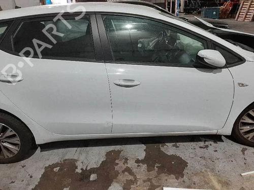 KIA CEE'D (JD) 1.4 CRDi 90 823469