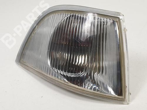 Used Right front indicator Right front indicator VOLVO V40 Estate (645) 1.6 (109 hp) 10068064 10068064