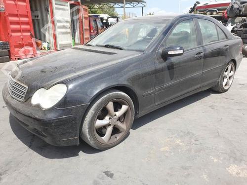 Høyre foran utvendig håndtak MERCEDES-BENZ C-CLASS (W203) C 200 CDI (203.007) | BP15374694C129 