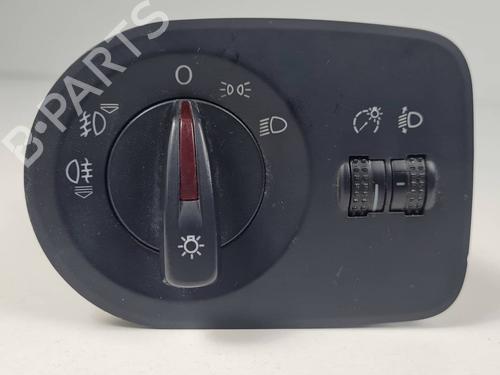 Used Headlight switch Headlight switch 37668638 37668638