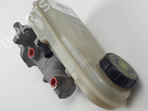 Used Brake master cylinder Brake master cylinder MITSUBISHI COLT VI (Z3_A, Z2_A) 1.1 (Z31A, Z32A) (75 hp) 27525636 27525636