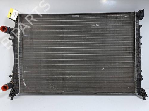 Used Water radiator Water radiator RENAULT ESPACE III (JE0_) 2.0 16V (JE0N, JE0L, JE02) (140 hp) 40176737 40176737