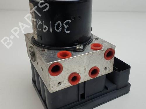 Used ABS pump FORD FOCUS II (DA_, HCP, DP) 2.0 TDCi (136 hp) 24930156