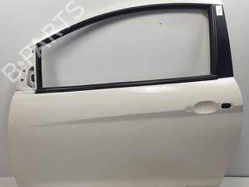 Used Left front door FORD KA (RU8) 1.2 (69 hp) 31608457