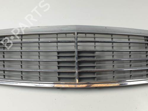 grille-mercedes-benz-e-class-t-model-s211-2003-2004-2005-2006-2007-2008-2009-28061641 main image