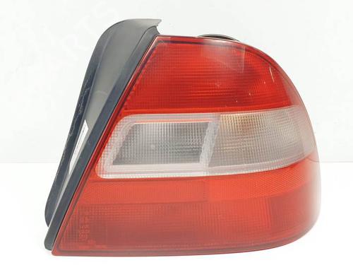 Used Right taillight HONDA CIVIC VI Fastback (MA, MB) 1.5 16V (MB3) (114 hp) 24990499