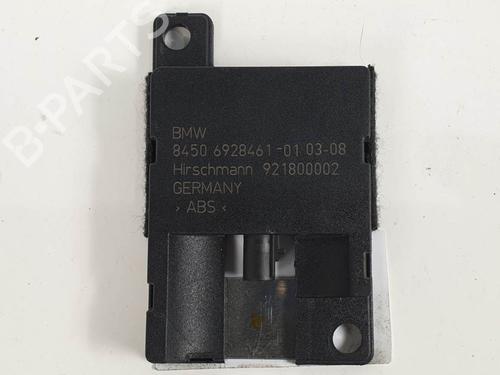 Used Antenna/Base Antenna/Base BMW 5 Touring (E61) 520 d (177 hp) 13953157 13953157