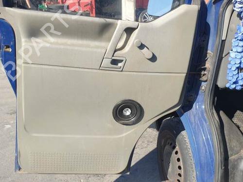 Türgriff vorne links innen VW TRANSPORTER T4 Bus (70B, 70C, 7DB, 7DK, 70J, 70K, 7DC, 7DJ) 1.9 TD | BP24929772I13 