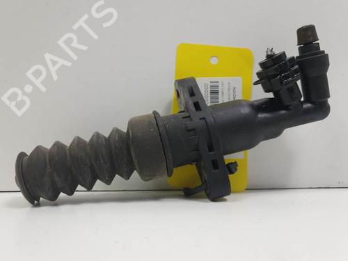 Used Clutch slave cylinder MINI MINI Convertible (R52) Cooper S (170 hp) 13955445